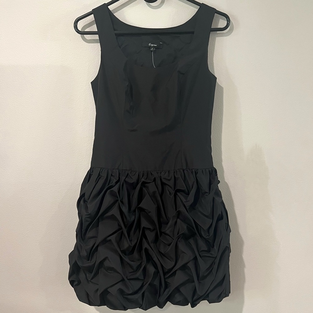 Express Black Bubble Ruched Dress | Size 2